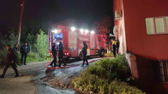 Emanet aldığı araç alev topuna döndü