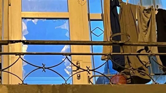 Annesini tabancayla vurulmuş halde buldu
