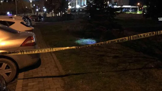 Arabasına binerken öldürüldü