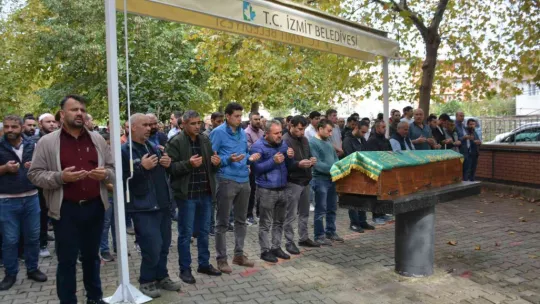 Minik Umut, son yolculuğuna uğurlandı