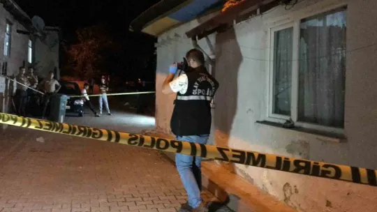 Baba ve oğlunu silahla vuran şahıs tutuklandı