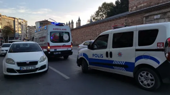 Aracın içinde uyuyakaldı, ekipler harekete geçti!