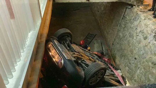 Araçta başlayan tartışma kazaya neden oldu: 1'i ağır 2 yaralı