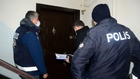 Aranan şahıslara eş zamanlı operasyon: 23 gözaltı