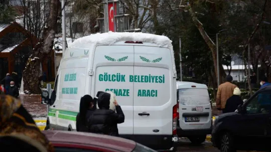 Arkadaş kurşunuyla ölmüştü, son yolculuğuna uğurlandı