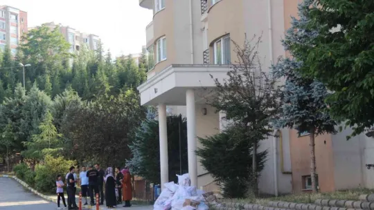 Ağır yaralanan kurye hastanede hayatını kaybetti