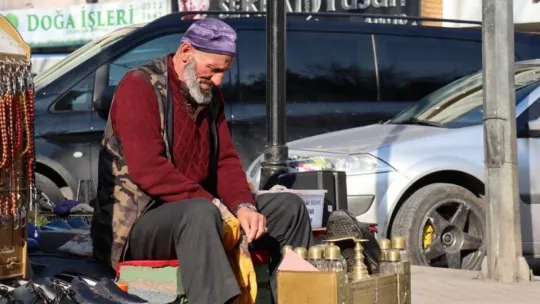 Ayakkabı sandığı bir mühendis, bir cerrah yetiştirdi
