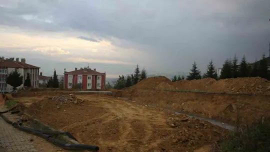 Ayazma Mahallesine saha yapılacak