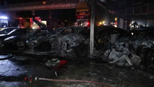 Aylar önce kurşunlandı, şimdi alev alev yandı