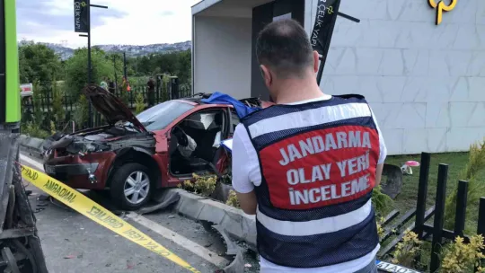 Gözyaşlarıyla son yolculuklarına uğurlandılar