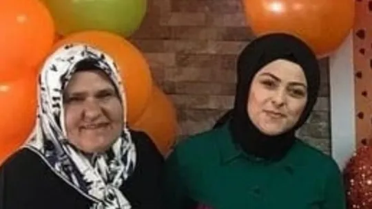 Gözyaşlarıyla son yolculuklarına uğurlandılar