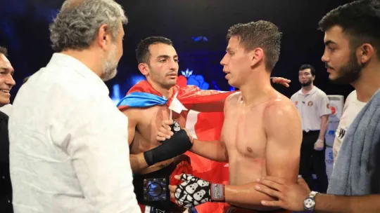 Azeri kick boksçu: Ermeni bir rakibim olsaydı adamı yerdim