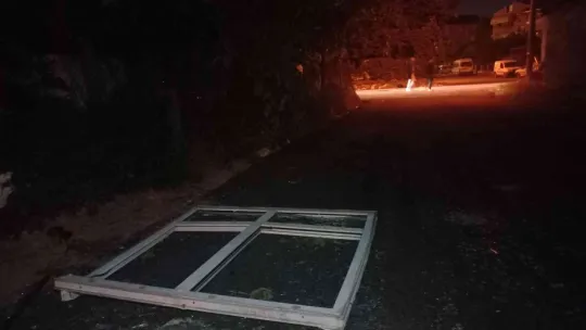 Babaannesine kızan genç evi yaktı