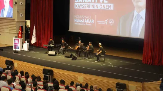 Bakan Akar: 40'tan fazla terörist etkisiz hale getirildi