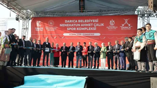 Bakan Bak: Çocukları kötü alışkanlıklardan uzak tutmamız lazım