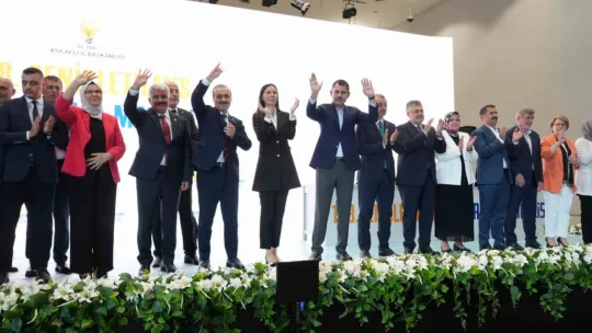 Bakan Kurum'dan CHP'ye sert eleştiri