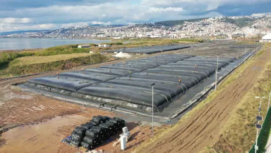Bakan Kurum, Kocaeli'de İmamoğlu'na yüklendi