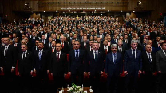 Bakan Özer okul idarecilerine seslendi