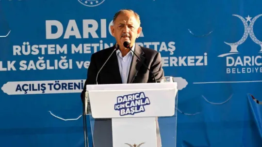 Bakan Özhaseki: İnsanların ilaç almak için eczacılara boyun büktüğü dönemleri de biliyoruz