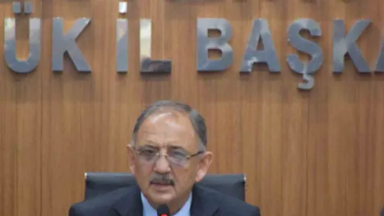 Bakan Özhaseki: Şu anda bile hareketli 500'e yakın fay hattı var