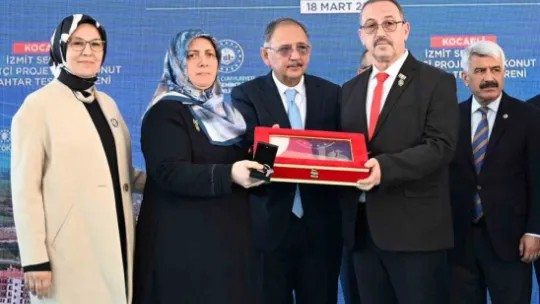 Bakan Özhaseki, deprem bölgesi için son rakamı paylaştı
