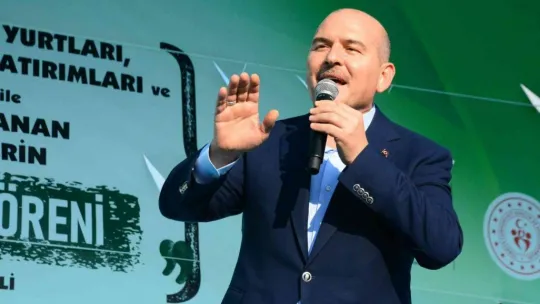 Bakan Soylu: Tayyip Erdoğan'ın önünde diz çökecekler
