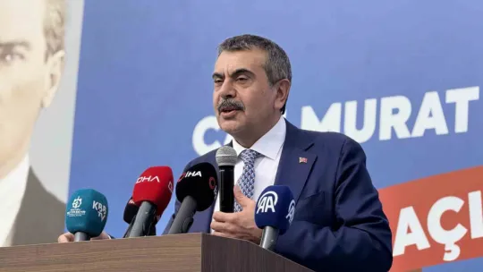 Bakan Tekin: 10 metrekare payı olduğu için dava açan belediye başkanları var
