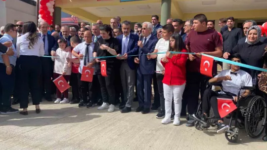 Bakan Tekin'den Kocaeli'de önemli açıklamalar