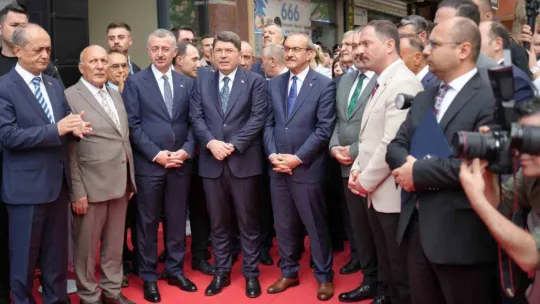 Bakan Tunç'tan Kocaeli'ye adalet sarayı müjdesi