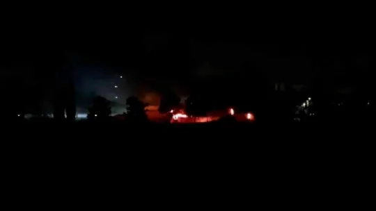 Bakır fabrikası alevlere teslim oldu