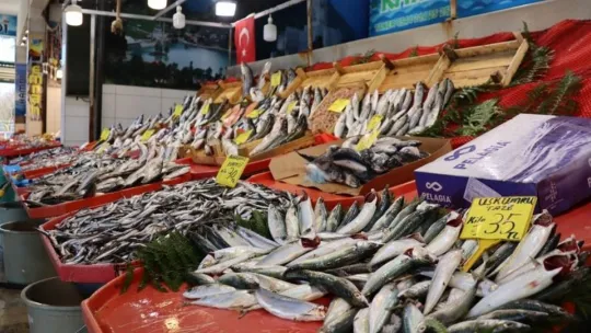 Balıkçılardan uyarı: Varken yiyelim