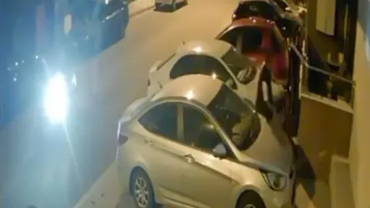 Balkonda kurumaya bırakılan kıyafetler böyle çalındı