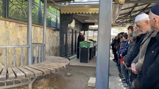 Baltayla öldürülmüştü, defnedildi