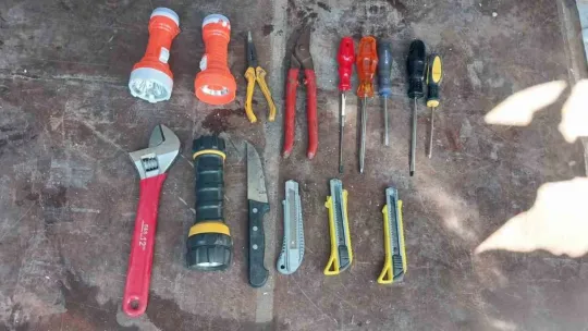 3,5 milyon liralık hırsızlık yapan zanlılar kamerada