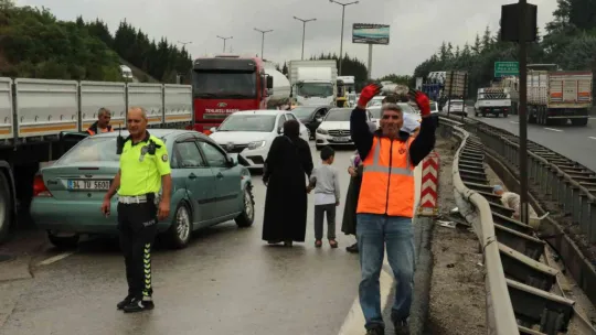 Yola dökülen mazot az kalsın faciaya yol açıyordu