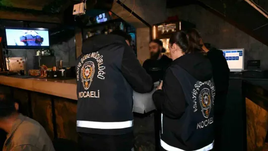 Barlar sokağı abluka altında