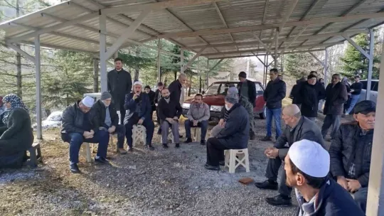 Başından vurulmuş halde bulunmuştu son yolculuğuna uğurlandı