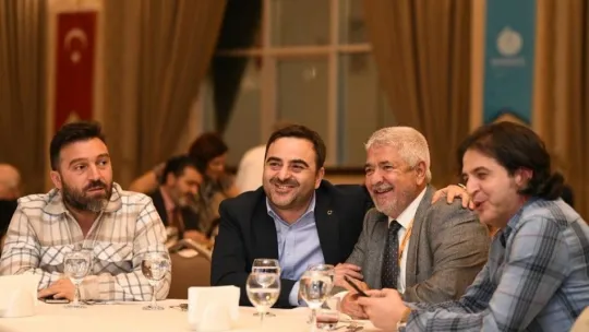 Başiskele Belediyesi'nden gazetecilere moral gecesi