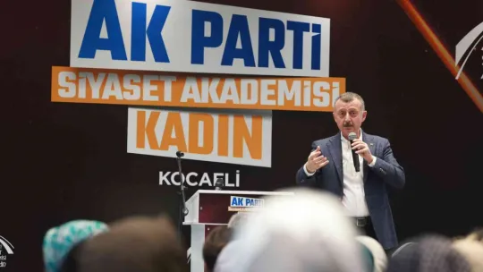 Başkan Büyükakın: Cumhurbaşkanımızın arkasında sımsıkı durmamız lazım