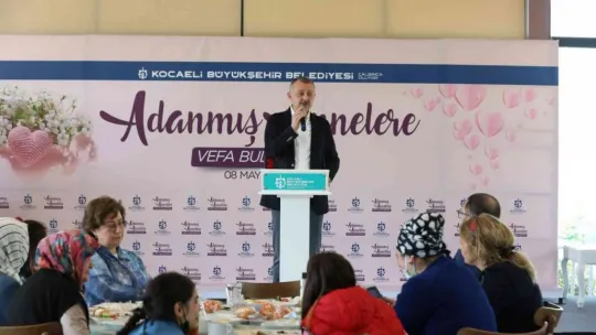 Başımızın üzerinde yeriniz var