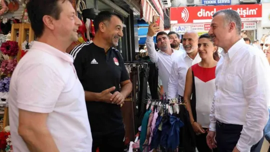 Büyükakın: Halkımızla gönül diliyle konuşuyoruz