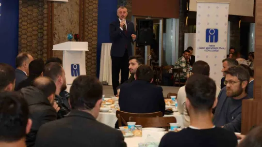 Büyükakın: Kentsel dönüşümü kentsel yenilenmeye dönüştürmeliyiz