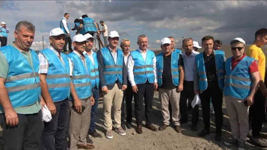 Büyükakın: Temizlik yapılmazsa Marmara Denizi'ni kaybetme riskiyle karşı karşıya kalacağız