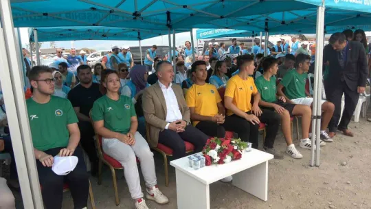 Büyükakın: Temizlik yapılmazsa Marmara Denizi'ni kaybetme riskiyle karşı karşıya kalacağız