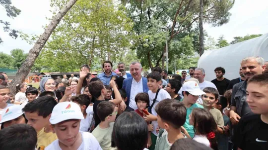 Başkan Büyükakın, TÜGVA gençliğini yalnız bırakmadı