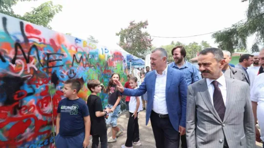 Başkan Büyükakın, TÜGVA gençliğini yalnız bırakmadı