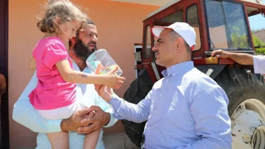 Başkan Söğüt köylere çıkarma yaptı