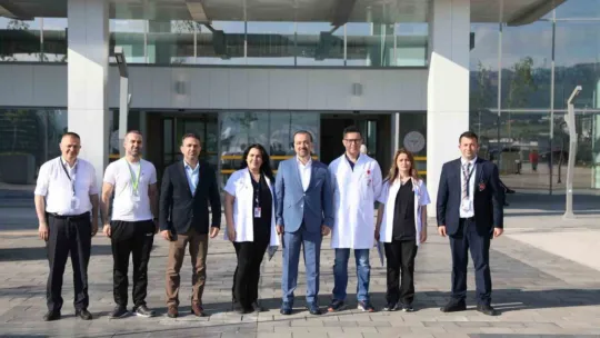 Başkan Talus, bayramda da çalışanları unutmadı
