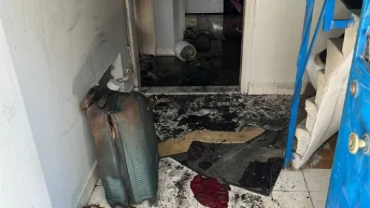 Bayram temizliği yapılan apartman dairesinde yangın