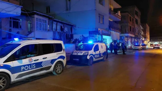 Bayrama bıçaklı tartışmayla girdiler: 2 gözaltı